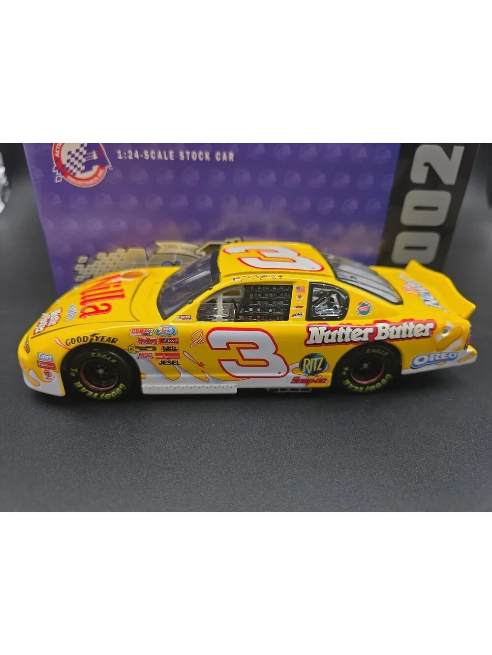 Action Racing Dale Earnhardt Jr. #3 Nilla Wafers/ Nutter Butter 2002 Monte Carlo